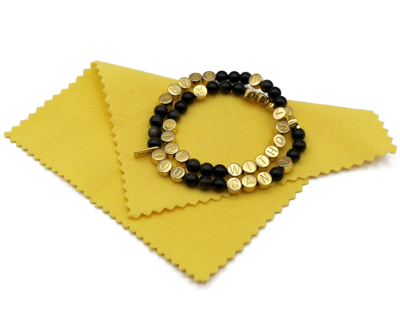 Chamoisines bijoux dorés